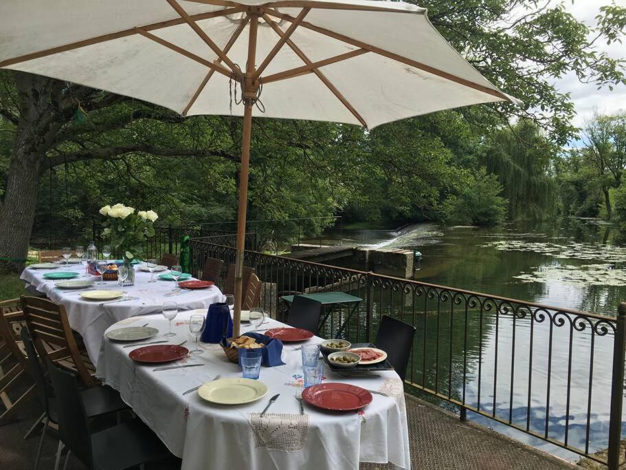 Magnifique Moulin Proche Chablis, Jacuzzi Et Riviere Villa Annay-sur-Serein Eksteriør billede