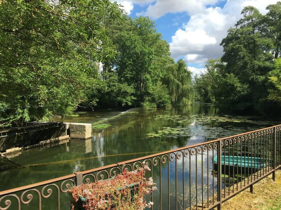 Magnifique Moulin Proche Chablis, Jacuzzi Et Riviere Villa Annay-sur-Serein Eksteriør billede